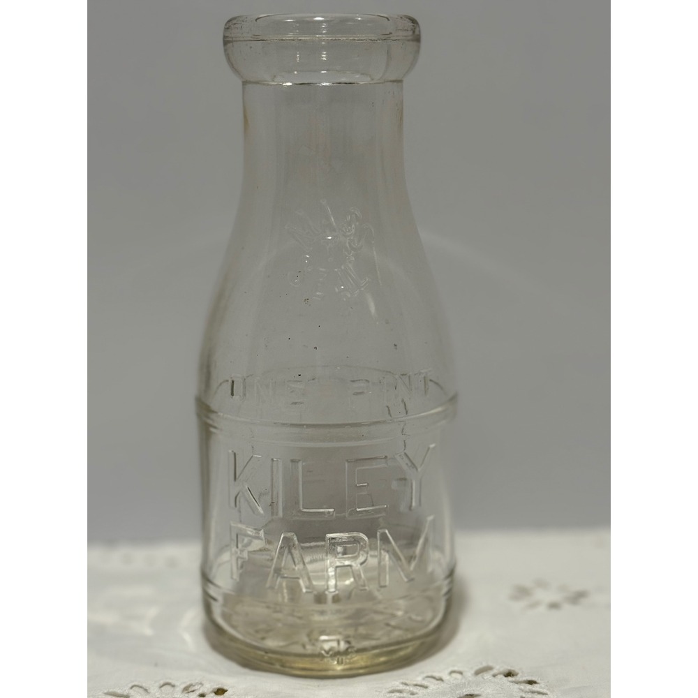 Vintage Kiley Farm One Pint Glass Milk Bottle MTC Seal Embossed Clear Dairy